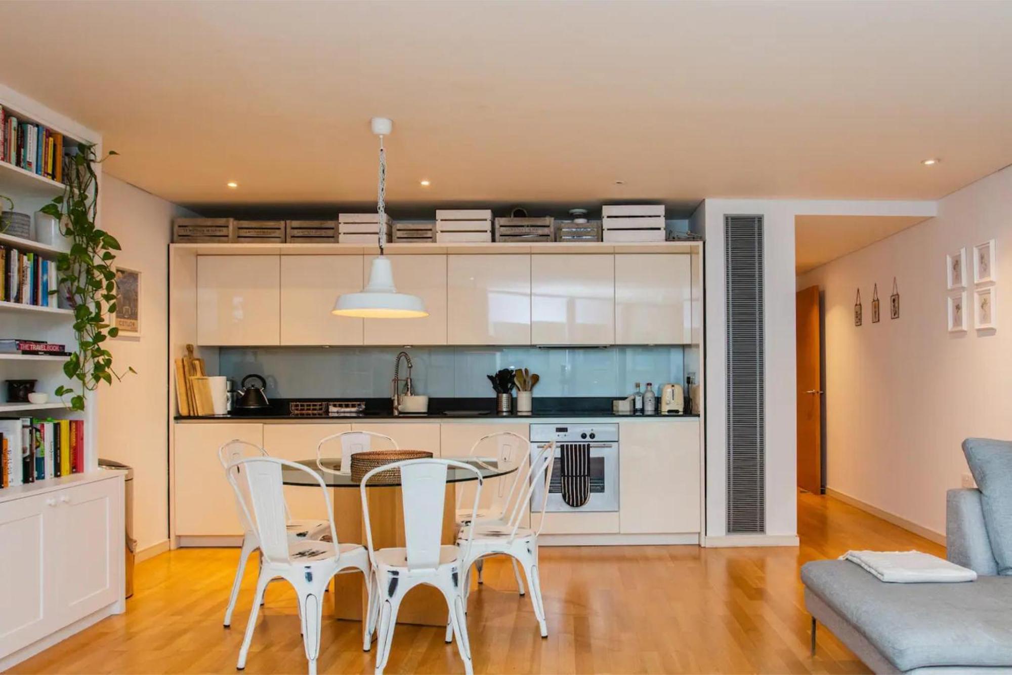 Modern 3 Bedroom Apartment In Paddington London Bagian luar foto